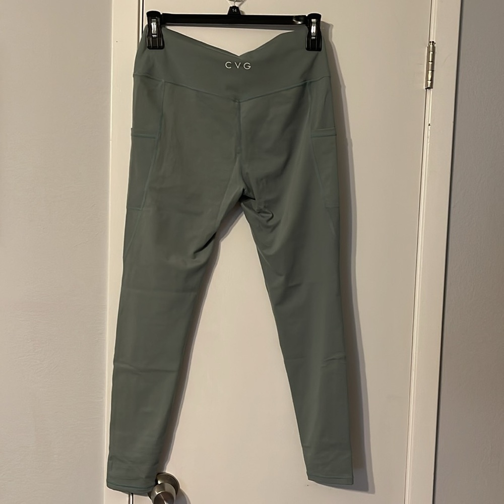 Cvg Versatile Legging - image 5